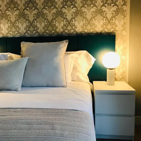 Apartahotel Gloria By Lxway 4*